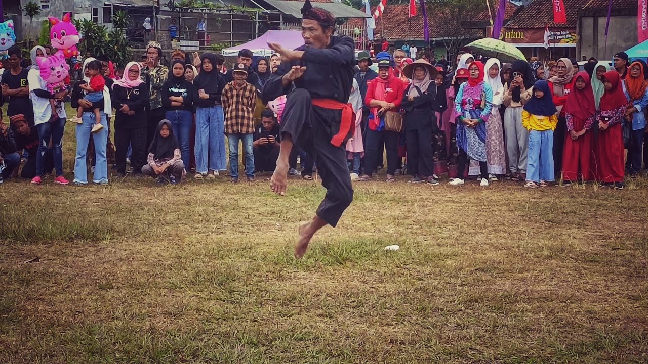 Mengenal Pencak Silat Maung Lugay